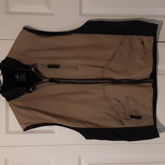 Rage multi-pocketed vest - Picture 1 of 3